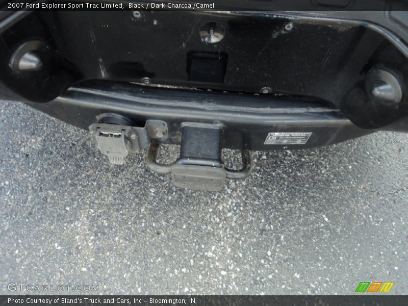 Black / Dark Charcoal/Camel 2007 Ford Explorer Sport Trac Limited