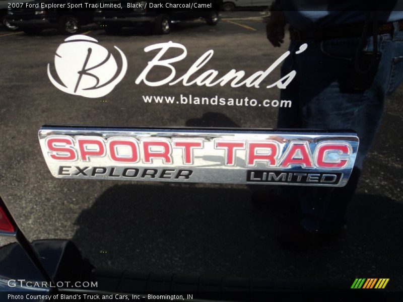 Black / Dark Charcoal/Camel 2007 Ford Explorer Sport Trac Limited