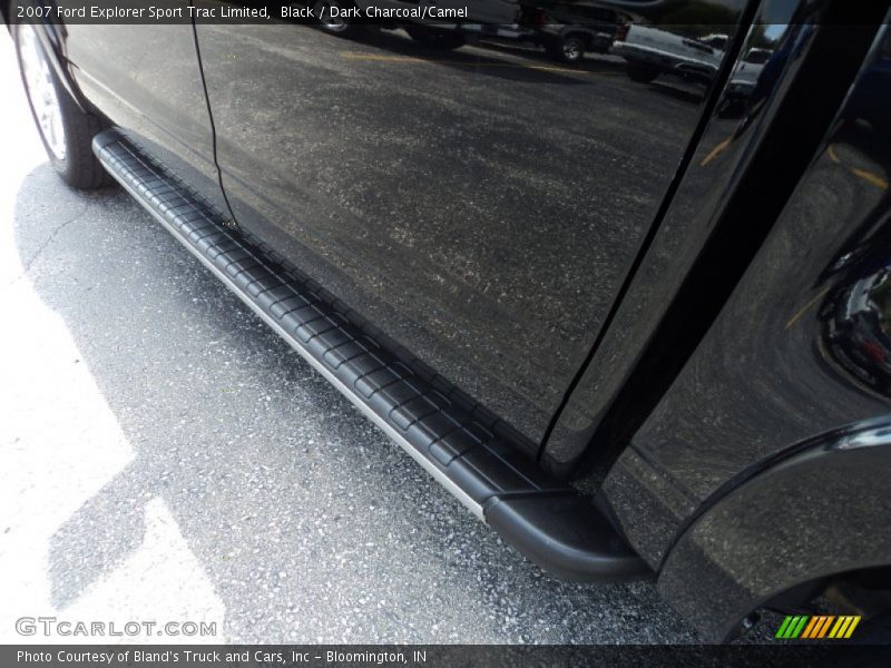 Black / Dark Charcoal/Camel 2007 Ford Explorer Sport Trac Limited