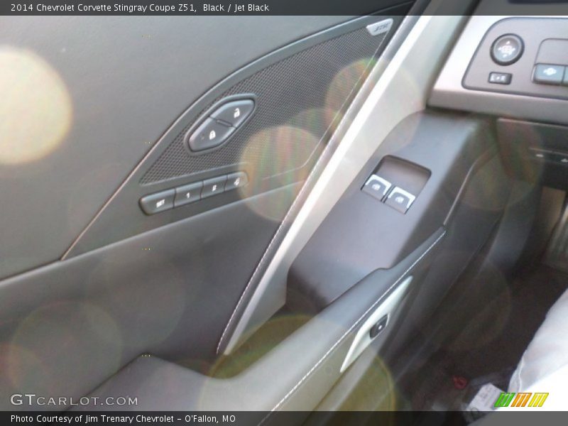 Controls of 2014 Corvette Stingray Coupe Z51