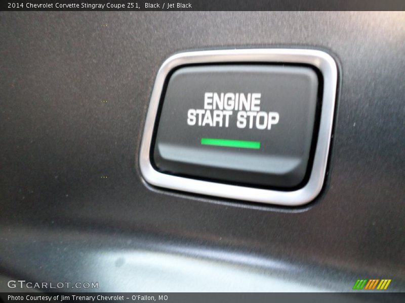 Controls of 2014 Corvette Stingray Coupe Z51