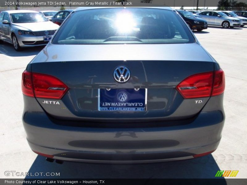 Platinum Gray Metallic / Titan Black 2014 Volkswagen Jetta TDI Sedan