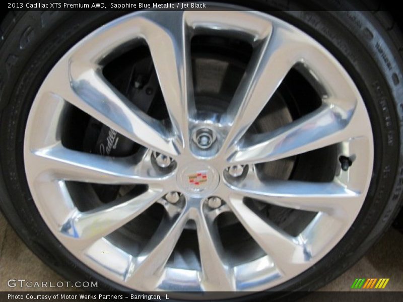 2013 XTS Premium AWD Wheel