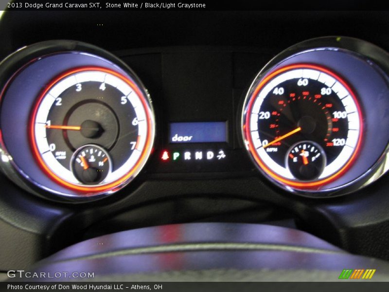 Stone White / Black/Light Graystone 2013 Dodge Grand Caravan SXT