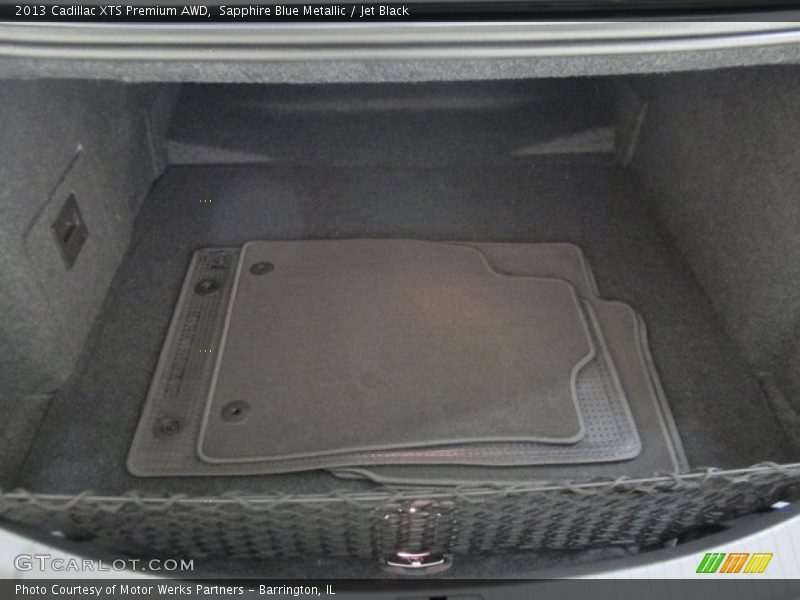  2013 XTS Premium AWD Trunk