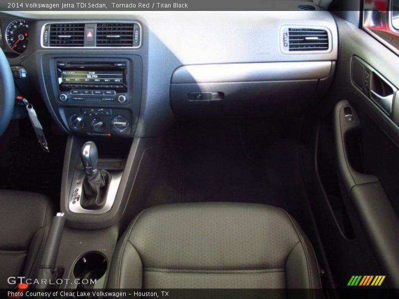Tornado Red / Titan Black 2014 Volkswagen Jetta TDI Sedan