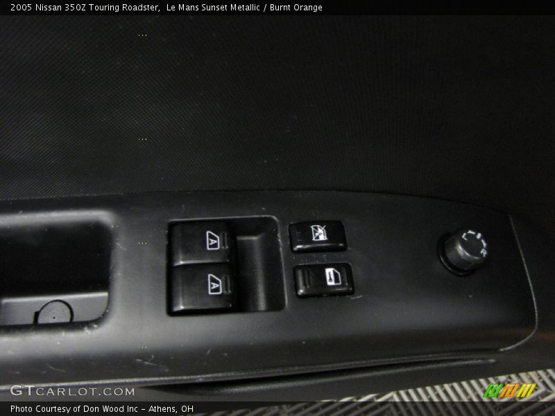 Le Mans Sunset Metallic / Burnt Orange 2005 Nissan 350Z Touring Roadster