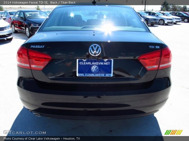 Black / Titan Black 2014 Volkswagen Passat TDI SE