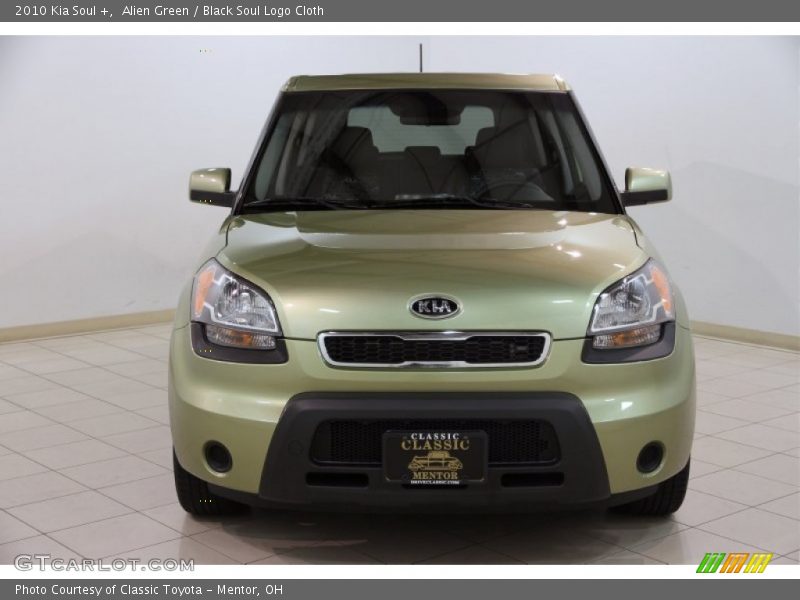 Alien Green / Black Soul Logo Cloth 2010 Kia Soul +