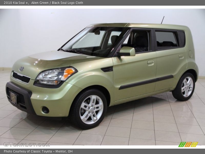 Alien Green / Black Soul Logo Cloth 2010 Kia Soul +
