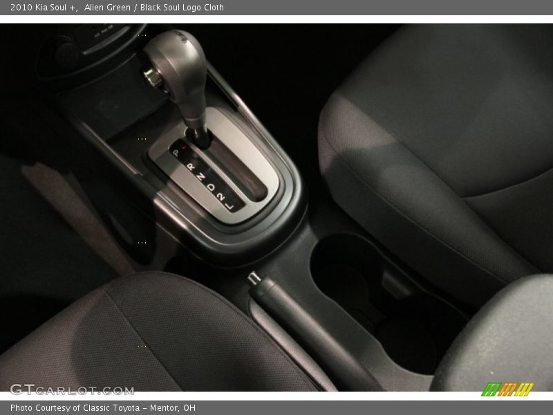 Alien Green / Black Soul Logo Cloth 2010 Kia Soul +