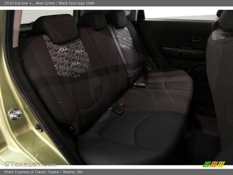 Alien Green / Black Soul Logo Cloth 2010 Kia Soul +