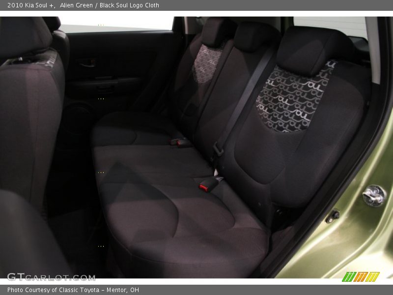 Alien Green / Black Soul Logo Cloth 2010 Kia Soul +