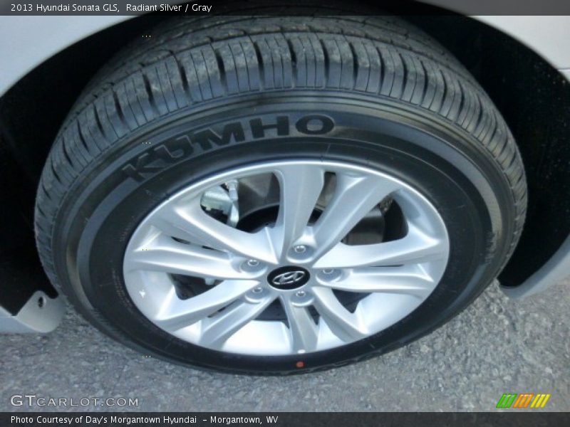 Radiant Silver / Gray 2013 Hyundai Sonata GLS