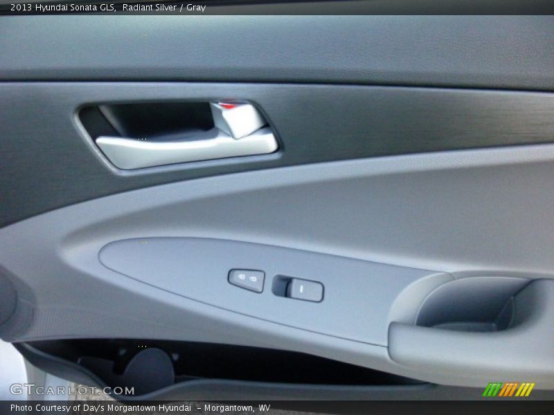Radiant Silver / Gray 2013 Hyundai Sonata GLS