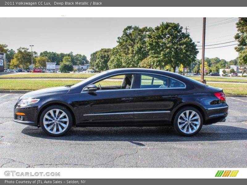 Deep Black Metallic / Black 2011 Volkswagen CC Lux