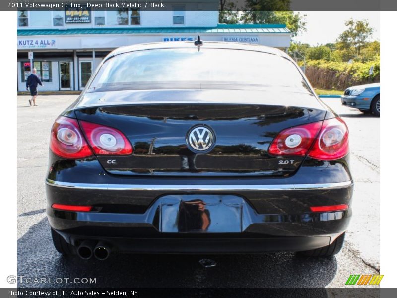 Deep Black Metallic / Black 2011 Volkswagen CC Lux