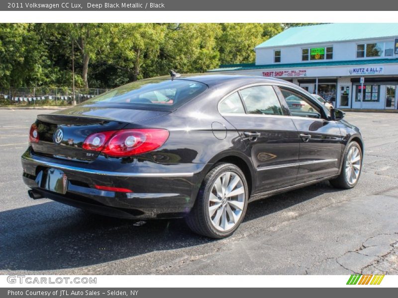 Deep Black Metallic / Black 2011 Volkswagen CC Lux