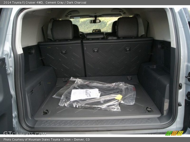  2014 FJ Cruiser 4WD Trunk