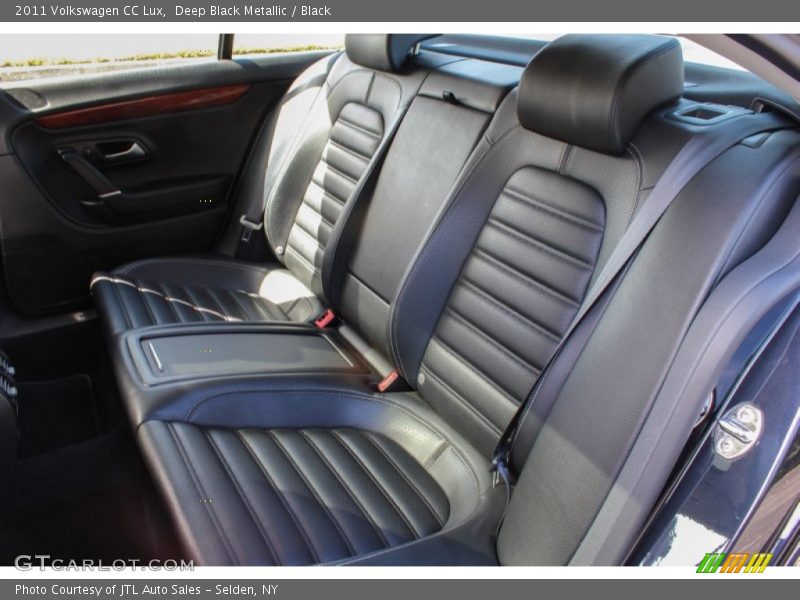 Deep Black Metallic / Black 2011 Volkswagen CC Lux