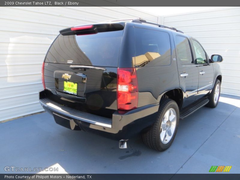 Black / Ebony 2009 Chevrolet Tahoe LTZ