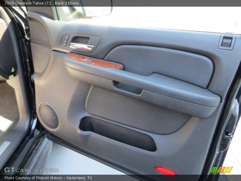 Black / Ebony 2009 Chevrolet Tahoe LTZ