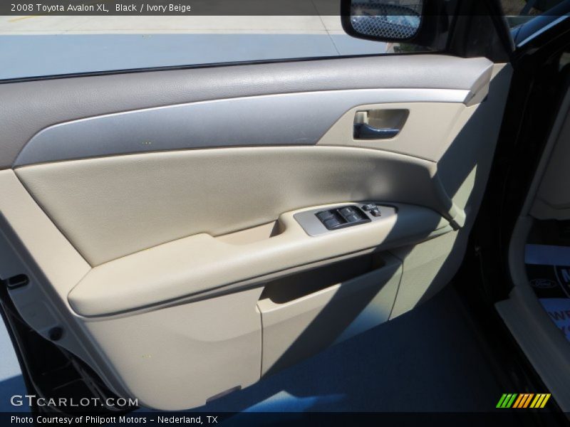 Black / Ivory Beige 2008 Toyota Avalon XL