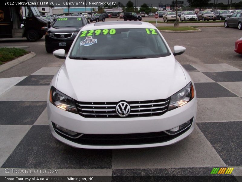 Candy White / Moonrock Gray 2012 Volkswagen Passat V6 SE