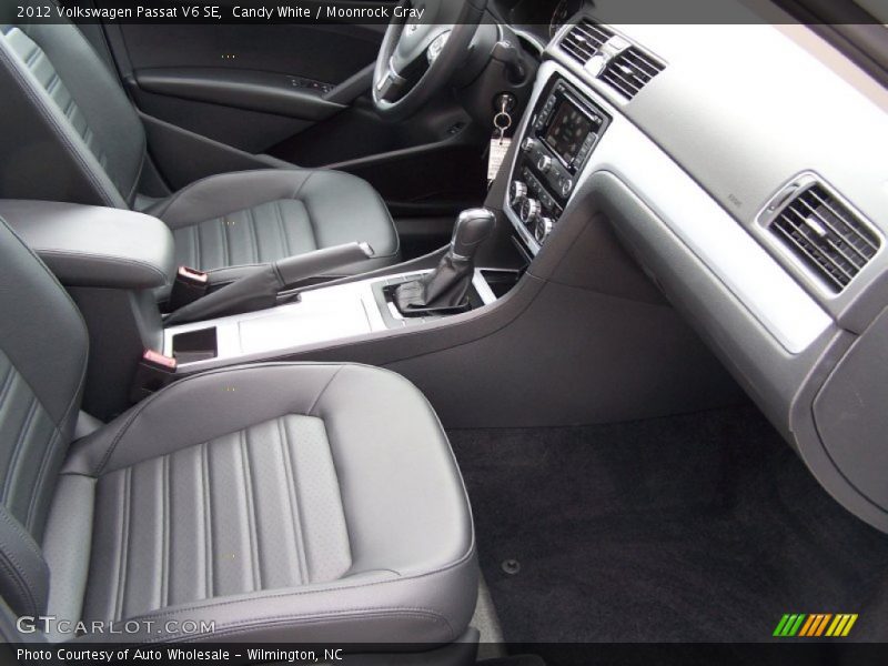 Candy White / Moonrock Gray 2012 Volkswagen Passat V6 SE