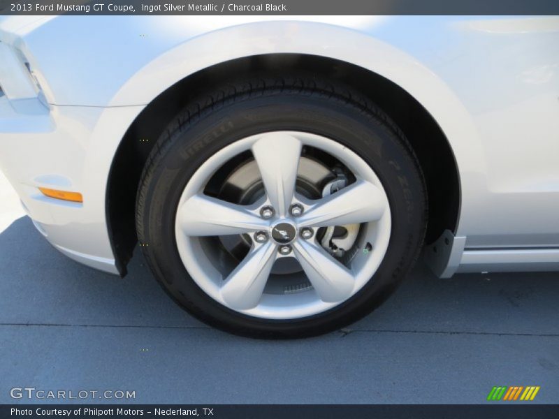 Ingot Silver Metallic / Charcoal Black 2013 Ford Mustang GT Coupe