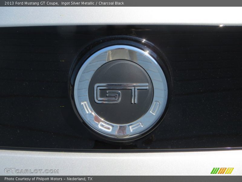 Ingot Silver Metallic / Charcoal Black 2013 Ford Mustang GT Coupe
