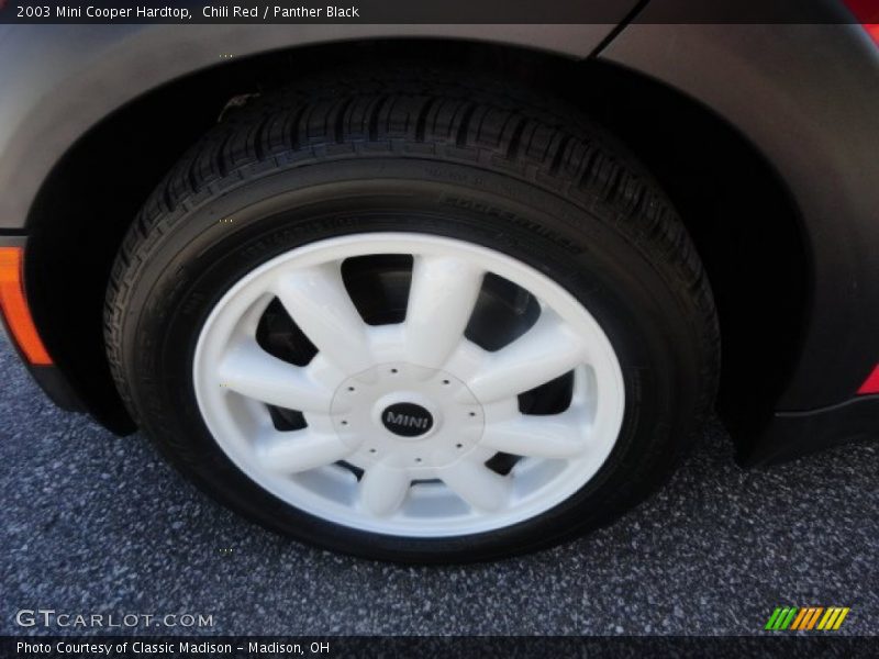 Chili Red / Panther Black 2003 Mini Cooper Hardtop