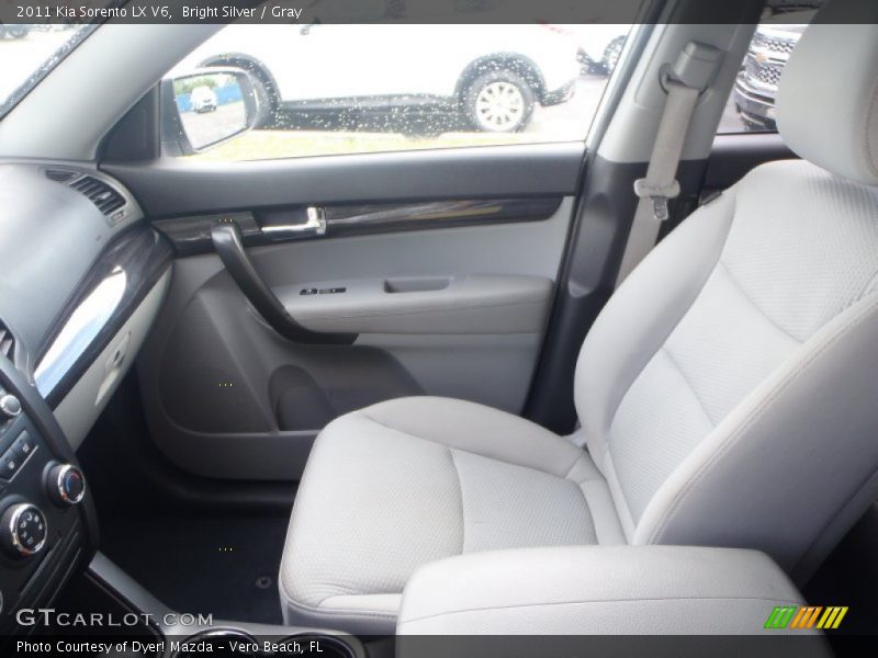 Bright Silver / Gray 2011 Kia Sorento LX V6