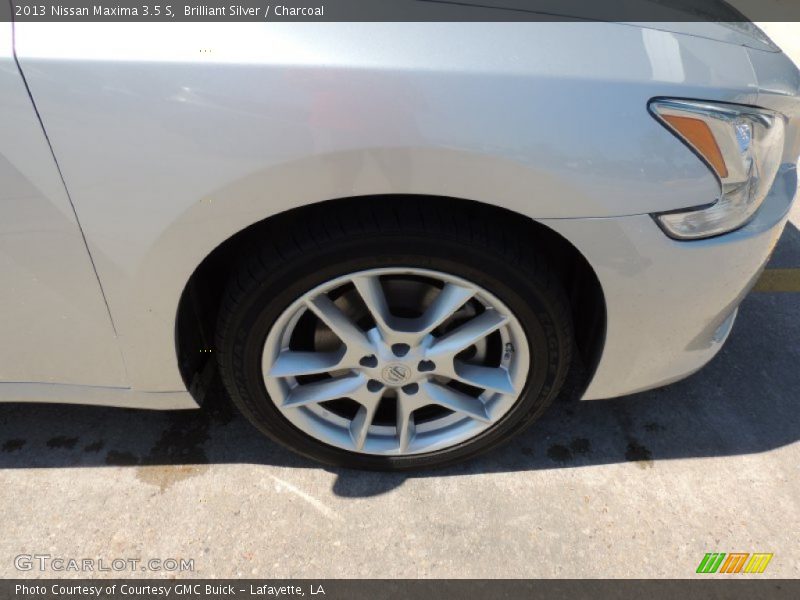 Brilliant Silver / Charcoal 2013 Nissan Maxima 3.5 S