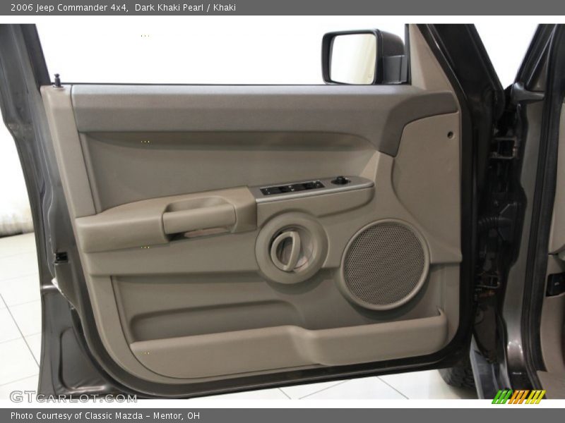 Dark Khaki Pearl / Khaki 2006 Jeep Commander 4x4