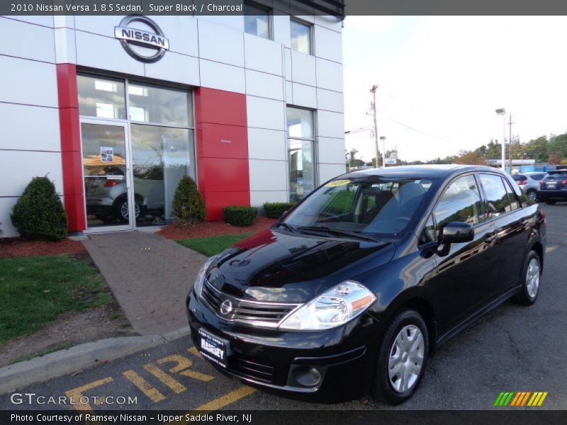 Super Black / Charcoal 2010 Nissan Versa 1.8 S Sedan