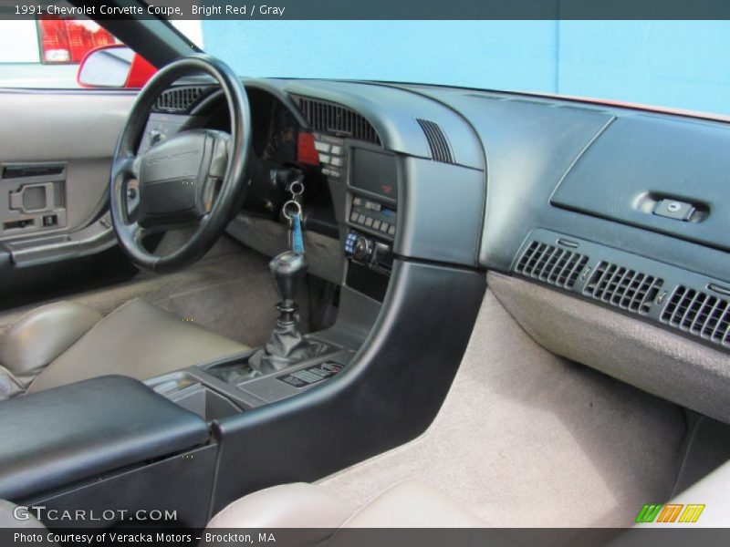 Dashboard of 1991 Corvette Coupe