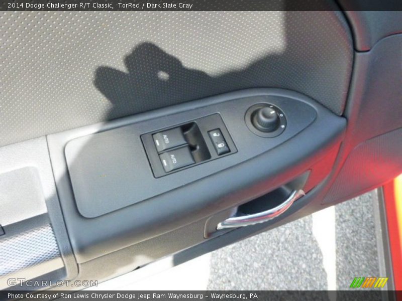 Controls of 2014 Challenger R/T Classic