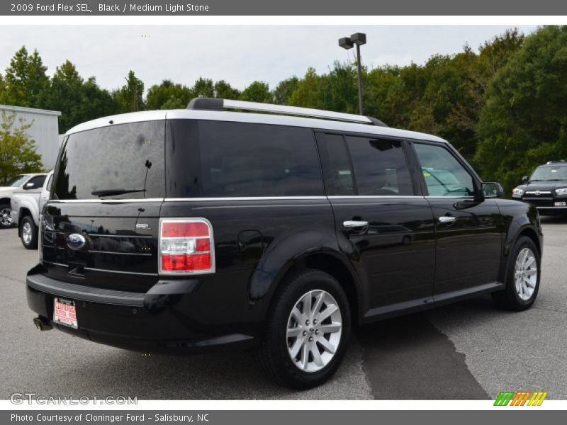Black / Medium Light Stone 2009 Ford Flex SEL