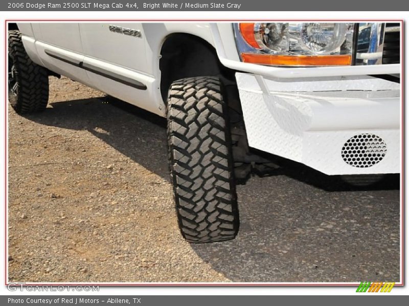 Bright White / Medium Slate Gray 2006 Dodge Ram 2500 SLT Mega Cab 4x4