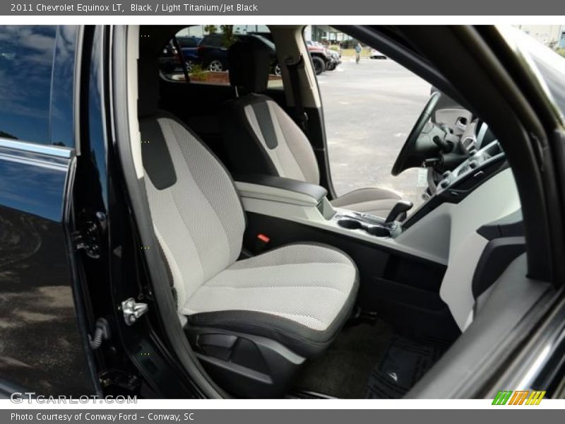 Black / Light Titanium/Jet Black 2011 Chevrolet Equinox LT