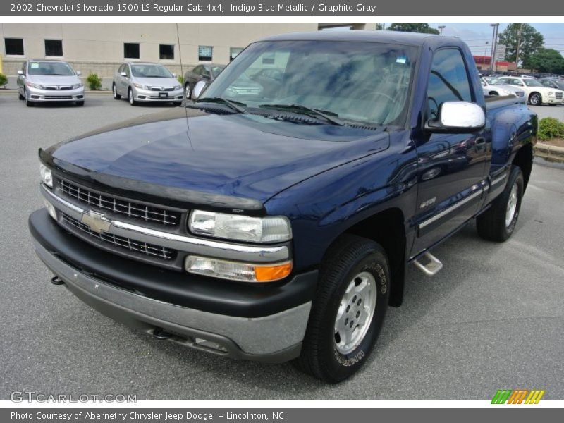 Indigo Blue Metallic / Graphite Gray 2002 Chevrolet Silverado 1500 LS Regular Cab 4x4