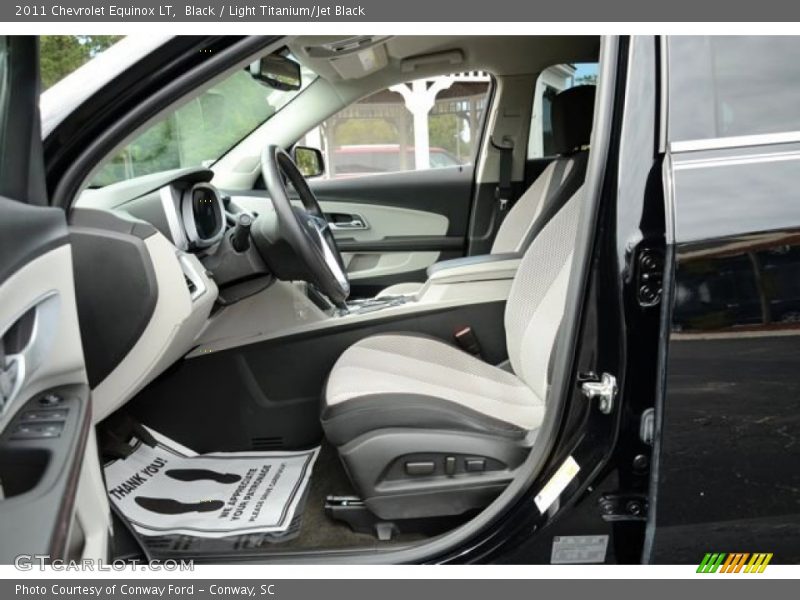 Black / Light Titanium/Jet Black 2011 Chevrolet Equinox LT