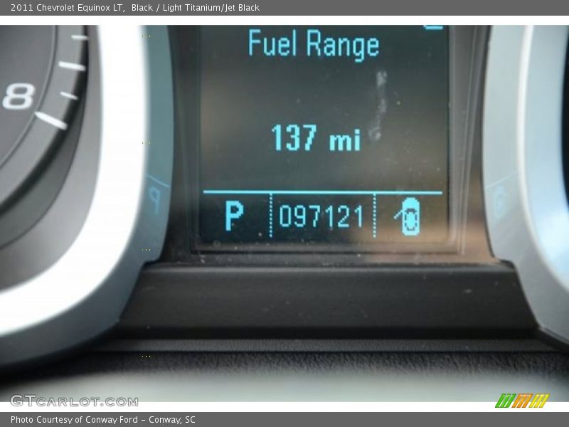 Black / Light Titanium/Jet Black 2011 Chevrolet Equinox LT