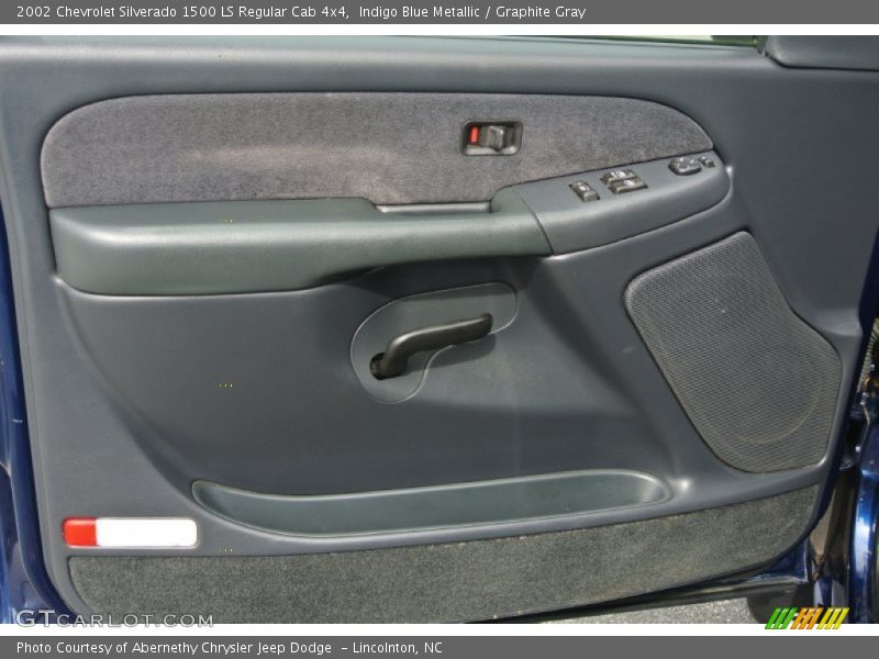 Indigo Blue Metallic / Graphite Gray 2002 Chevrolet Silverado 1500 LS Regular Cab 4x4