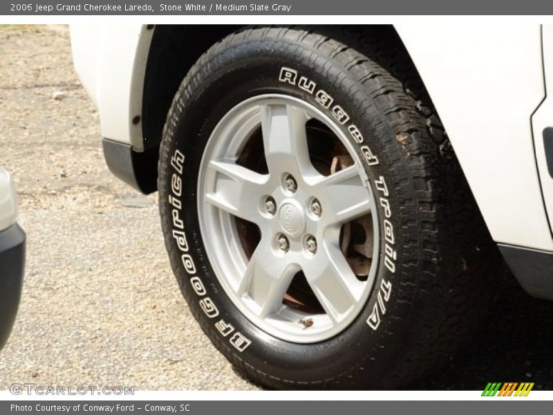 Stone White / Medium Slate Gray 2006 Jeep Grand Cherokee Laredo