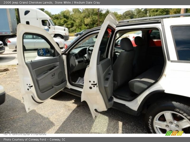 Stone White / Medium Slate Gray 2006 Jeep Grand Cherokee Laredo