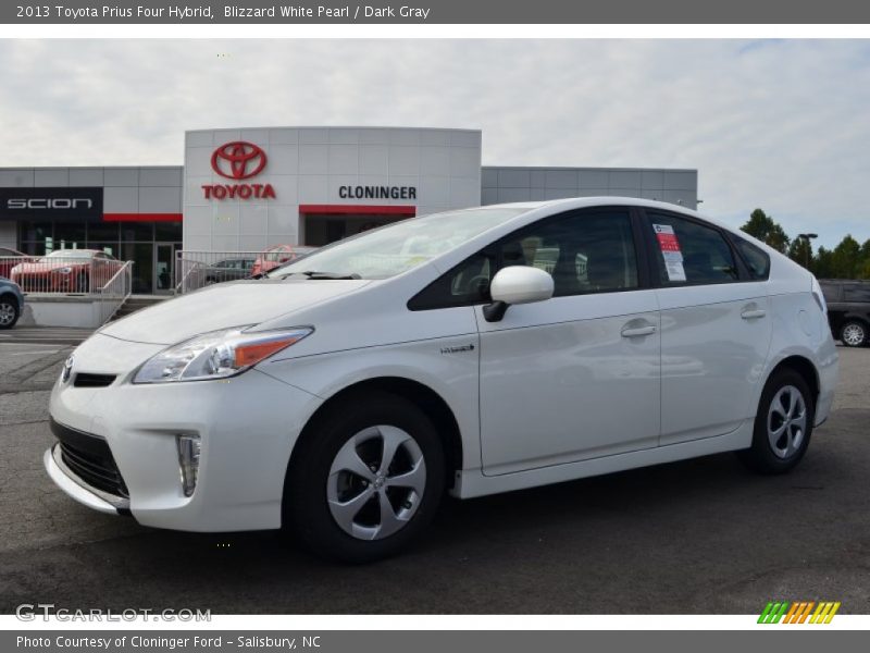 Blizzard White Pearl / Dark Gray 2013 Toyota Prius Four Hybrid