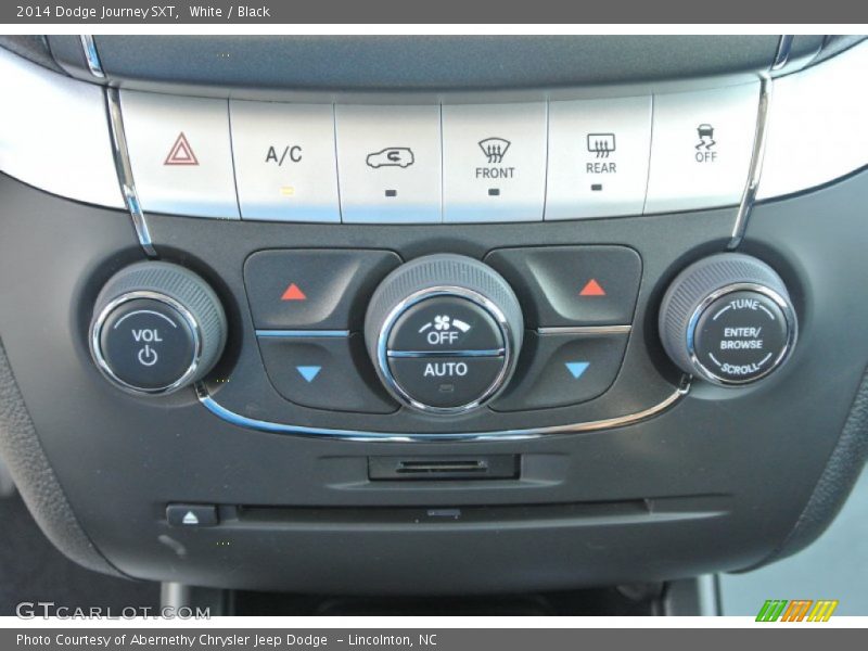 White / Black 2014 Dodge Journey SXT