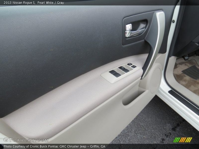 Pearl White / Gray 2013 Nissan Rogue S